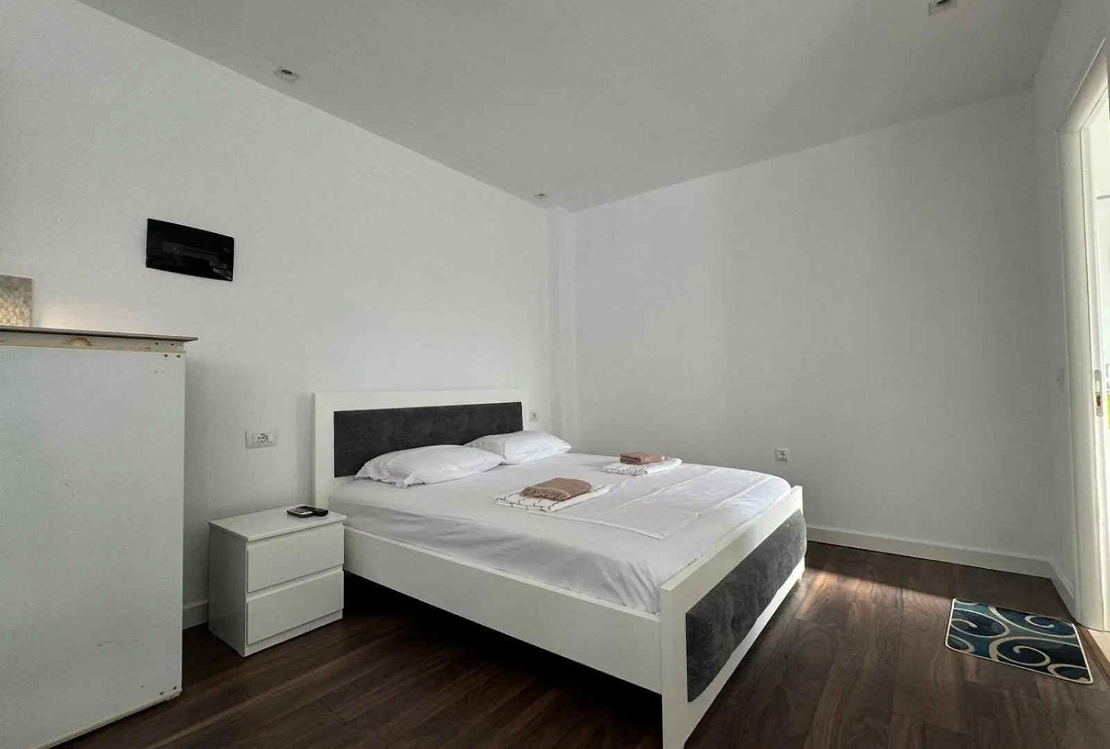 Sulozeqi Apartments Ksamil Albania